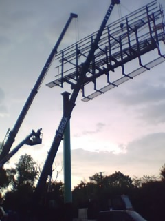 hoisting cranes 