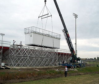 hoisting cranes